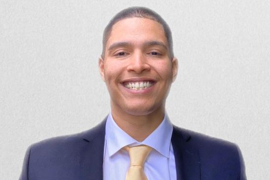 Headshot of Hector Alvarez-Guevara